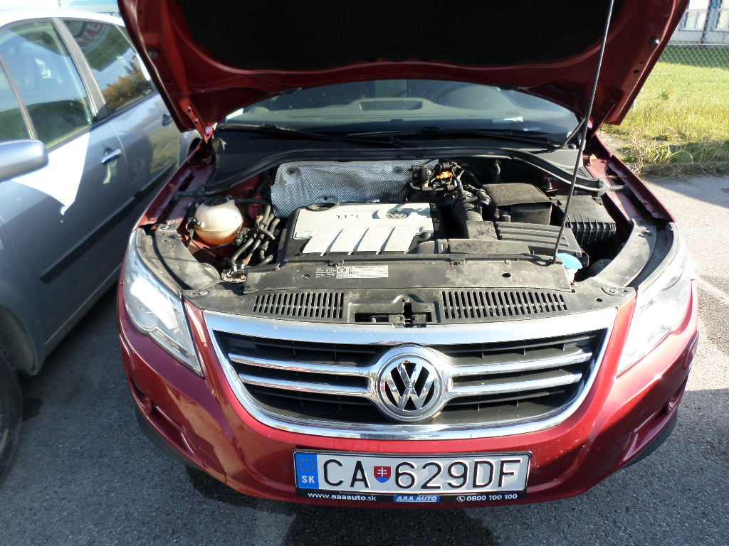 Volkswagen Tiguan 2.0 CR TDI 4-Motion Trend&Fun - náhľad