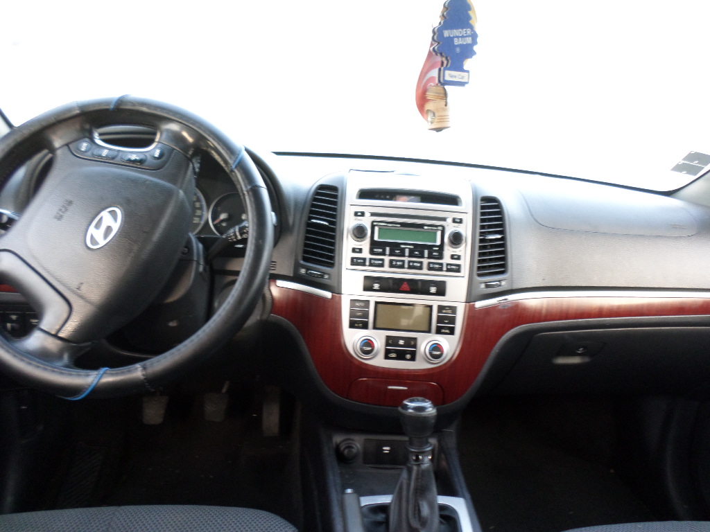Hyundai Santa Fe 2.2 CRDi VGT 155k Active - náhľad