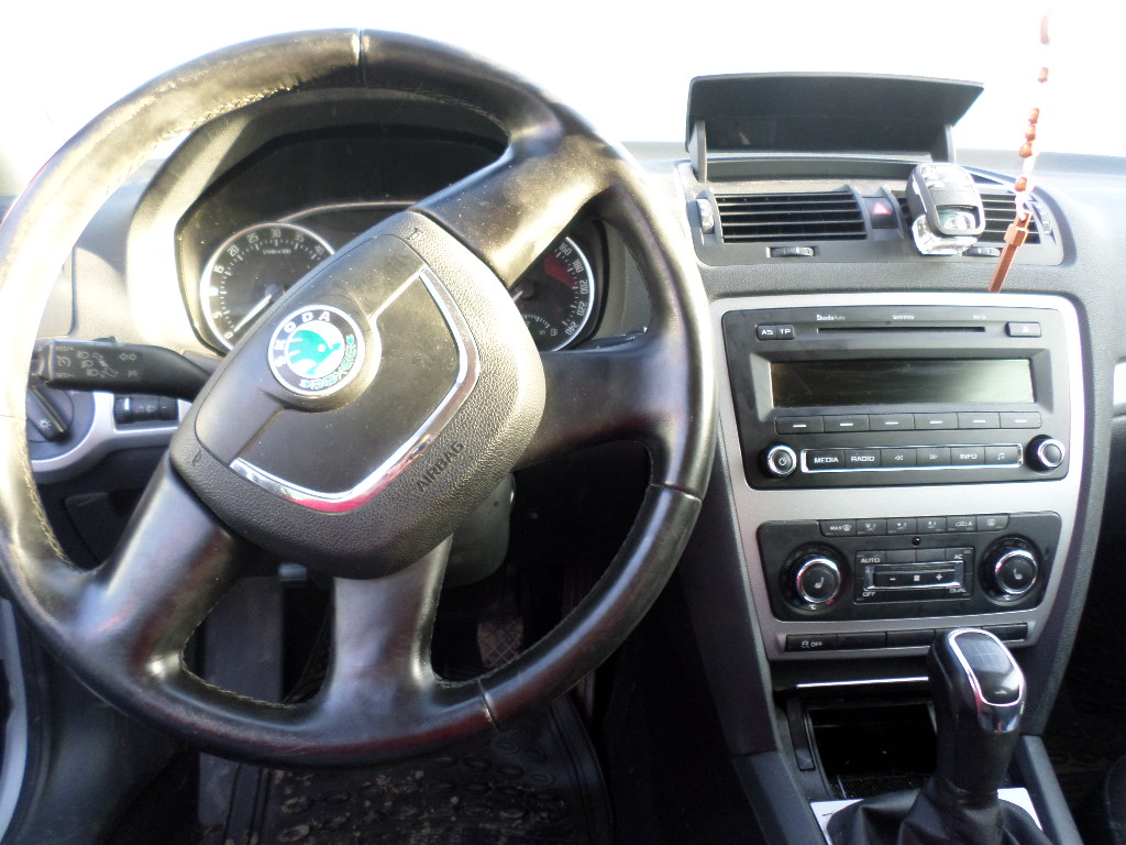 Škoda Octavia Combi 2.0 TDI - náhľad