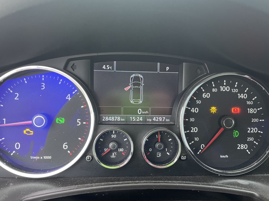 Volkswagen Touareg 3.0 V6 TDI DPF tiptronic - náhľad