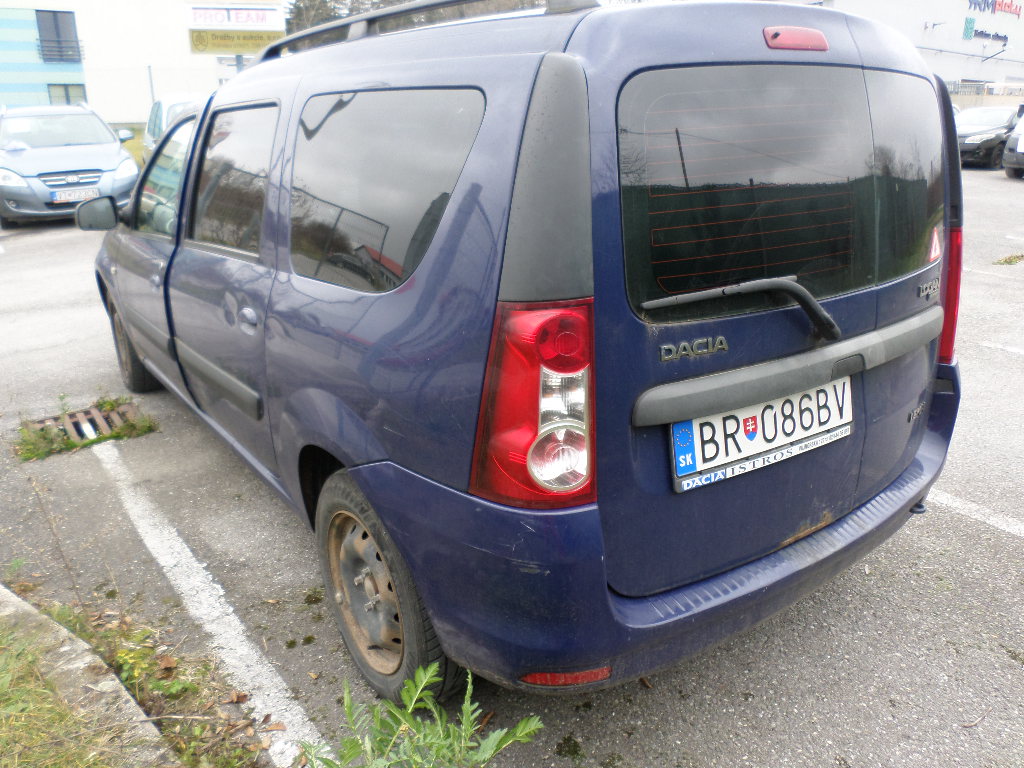 Dacia Logan MCV 1.6 Ambiance+ 5m - náhľad