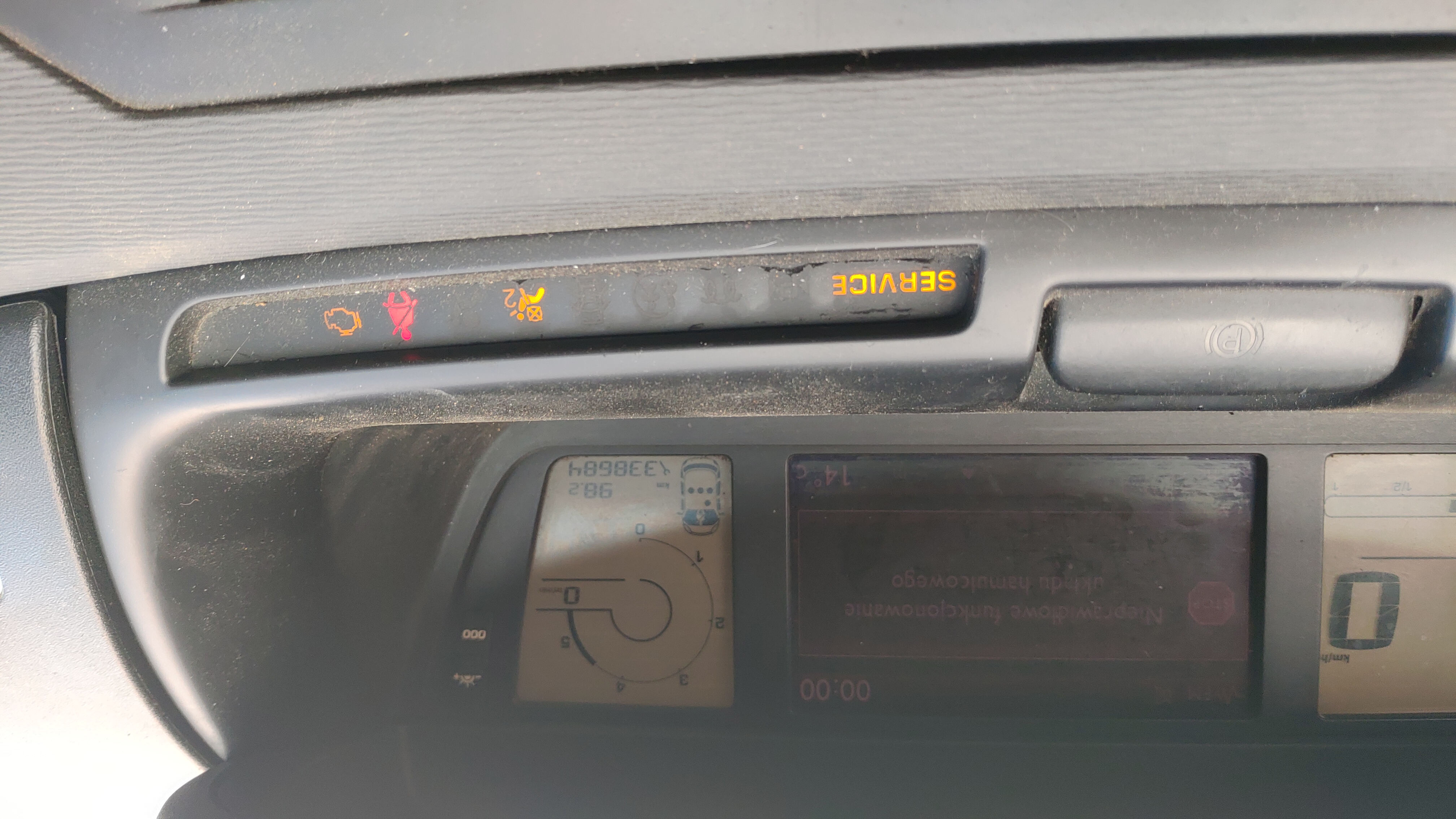 Citroën Grand C4 Picasso 1.6 HDi 16V Style - náhľad