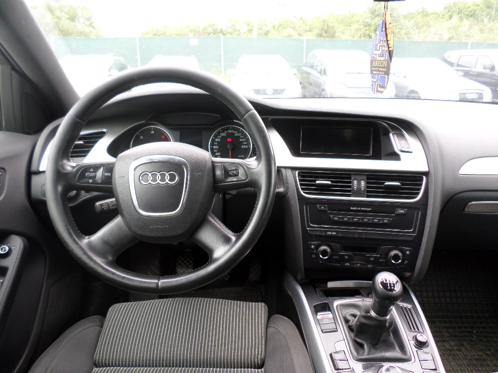 Audi A4 Avant 2.0 TDI - náhľad