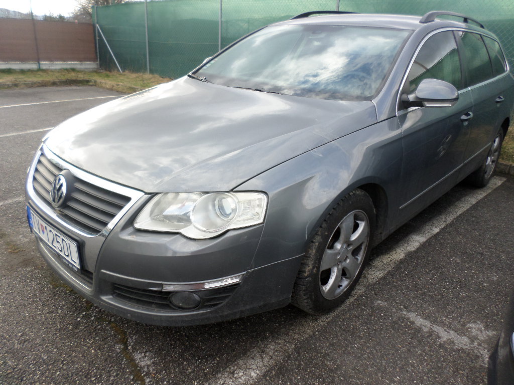 Volkswagen Passat Variant 2.0 TDI Comfortline - náhľad