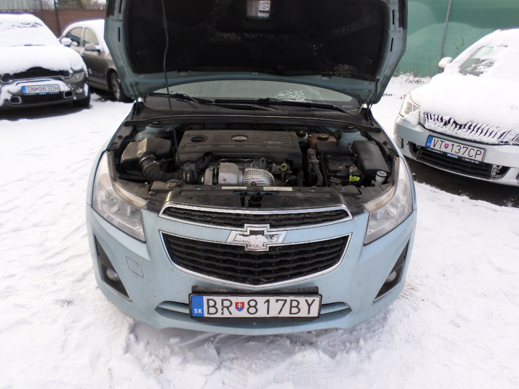 Chevrolet Cruze SW 2.0 VCDI LTZ - náhľad