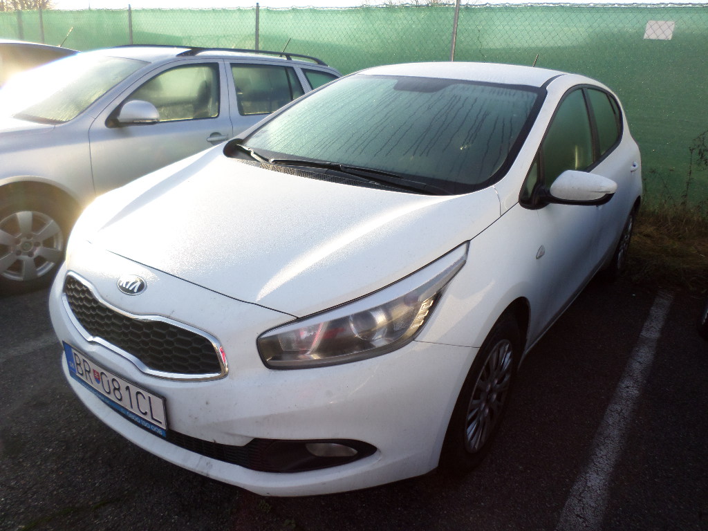 Kia Ceed 1.4 CVVT LX - náhľad
