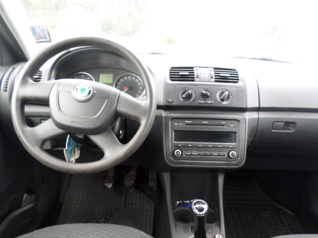 Škoda Fabia Combi 1.2 HTP 12V Ambiente - náhľad